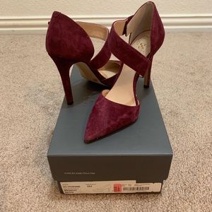 Vince Camuto BURGANDY heels